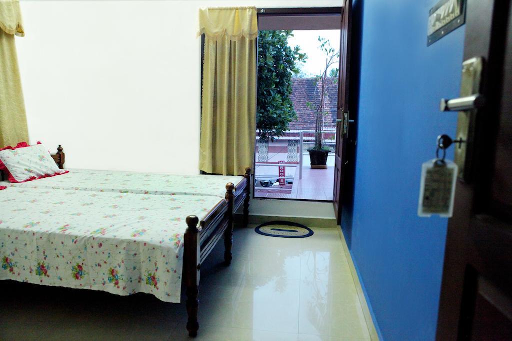 Das Residency Bed & Breakfast Kochi ภายนอก รูปภาพ
